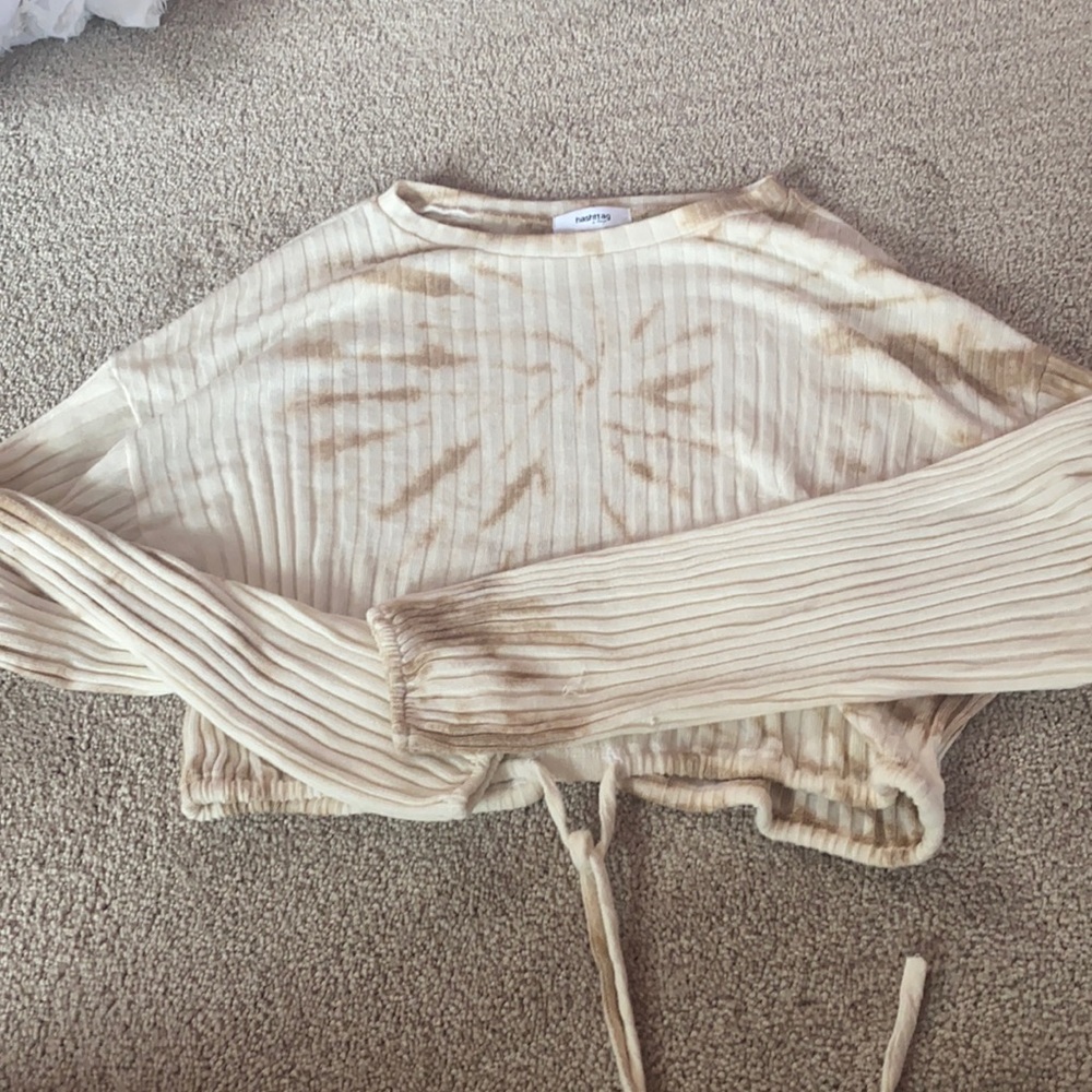 Hashtag women’s medium tie dye long sleeve top